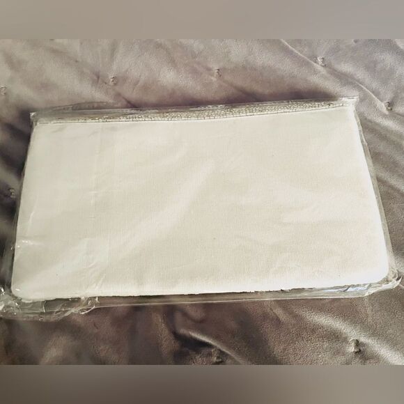 Red Dress Be My Bridesmaid White Silver Beaded Clutch Chain Crossbody OS NEW - Picture 5 of 12